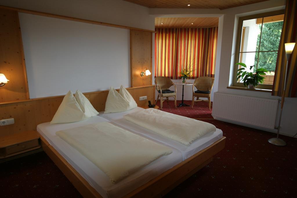 וויירג Hotel-Pension Stallinger מראה חיצוני תמונה