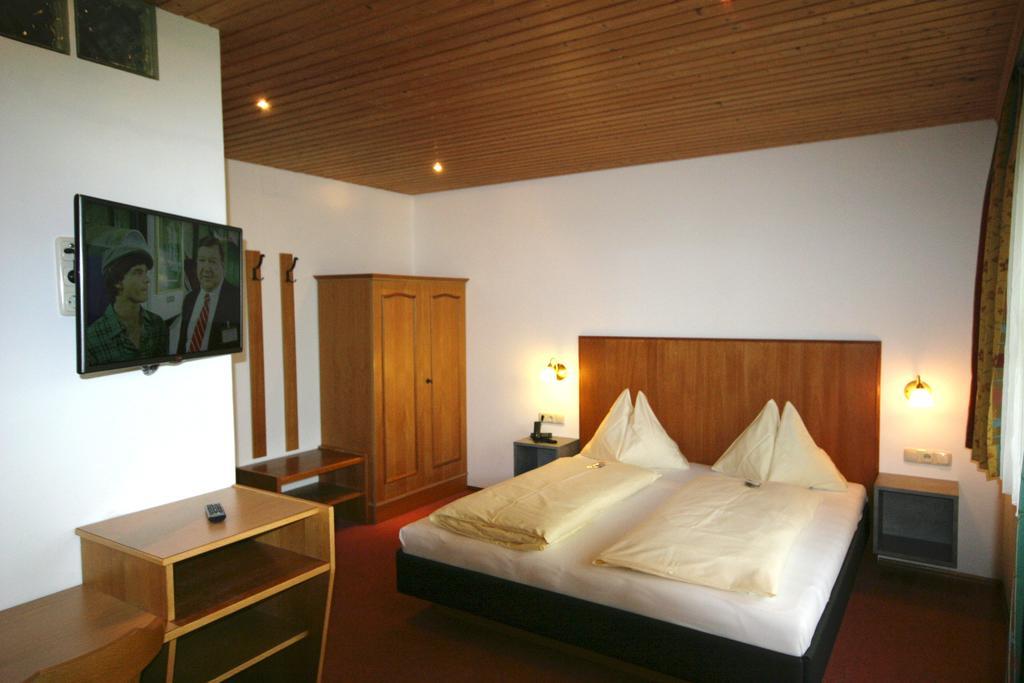 וויירג Hotel-Pension Stallinger מראה חיצוני תמונה