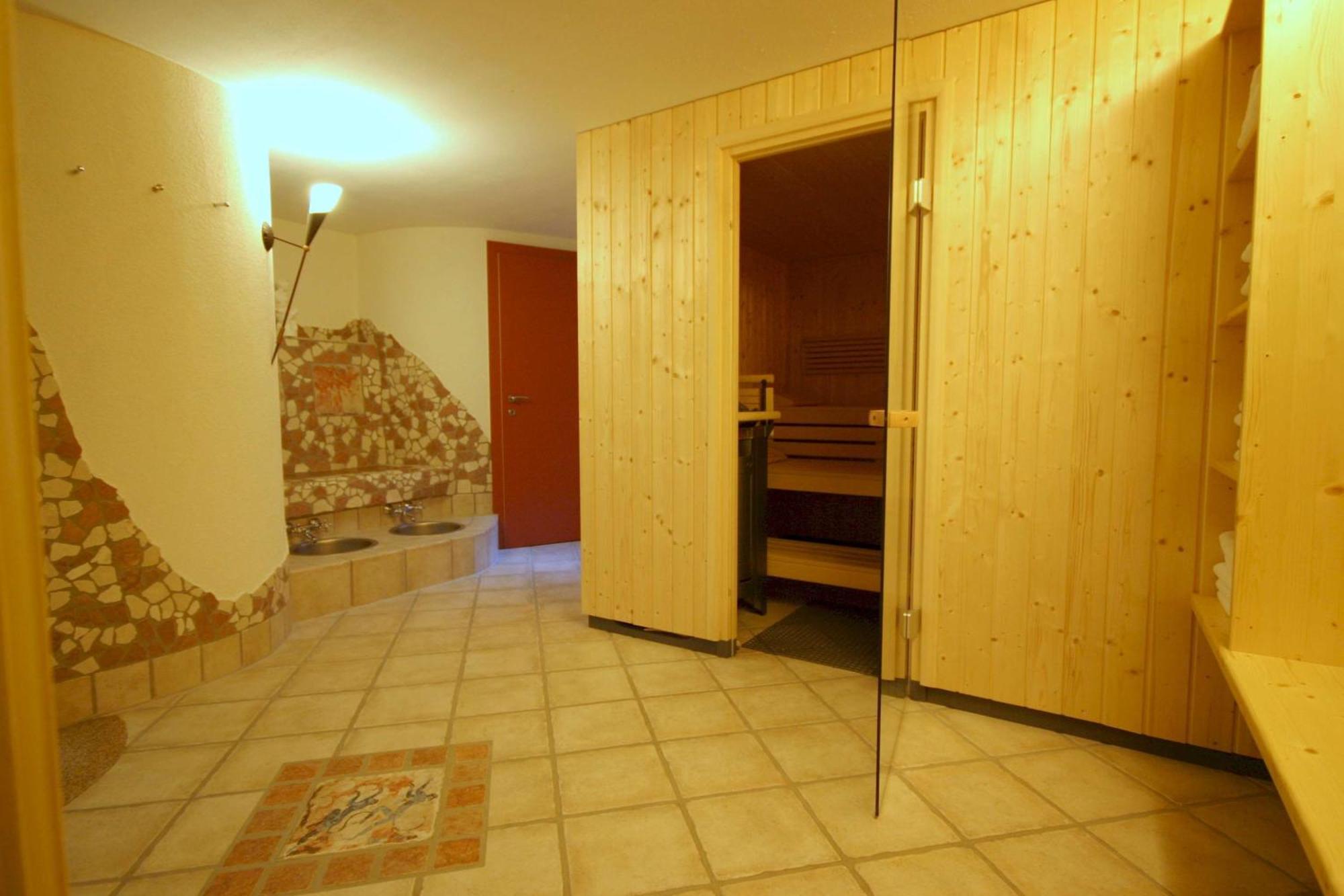 וויירג Hotel-Pension Stallinger מראה חיצוני תמונה